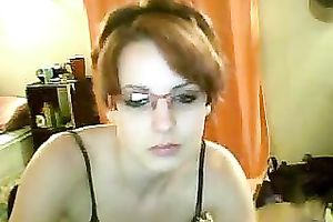 Nerdy redhead livecam hottie flashes her love muffins and pussy for specie