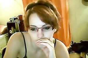 Nerdy redhead livecam hottie flashes her love muffins and pussy for specie