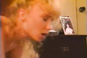 Sexy blondie loved how her soaked and itchy cookie got tongue screwed