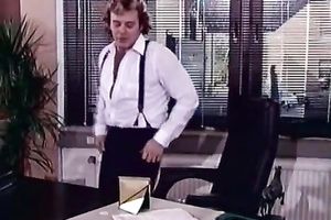 Tarzan screwed his sexy and slender playgirl in his office