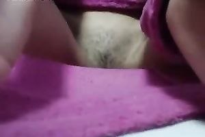 Elegant dilettante Arab milf honey shows her snapper on livecam