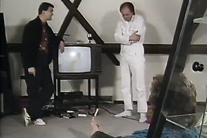 Super hawt sweetheart with her large mounds and hawt slit taking a shower