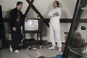 Super hawt sweetheart with her large mounds and hawt slit taking a shower