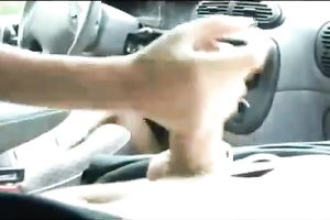 My girlfriend gives me one hell of a cook jerking in the car