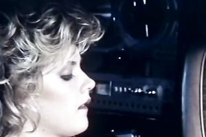 Charming blondie acquires her pleasant pink cum-hole expertly eaten out