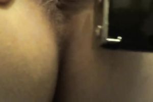 Amateur girlfriend of mine shaves her excellent love tunnel on webcam