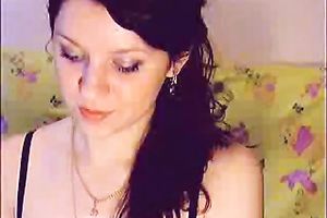 Amateur brunette hair cutie on livecam positions in charming underware