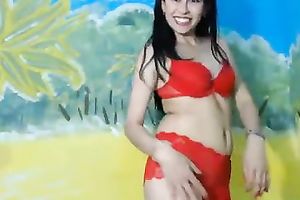 Kinky slutwife in red lacy underware was posing so naturally on webcam for my buddy