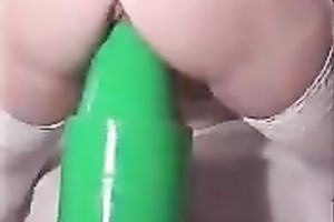 My large cookie can be stretched actually well and I can prove it