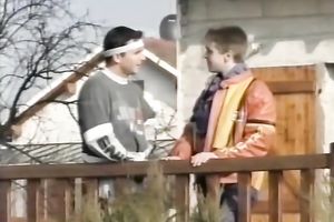 Two horny white doxies on the daybed feeding on knobs
