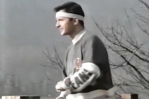 Two horny white doxies on the daybed feeding on knobs