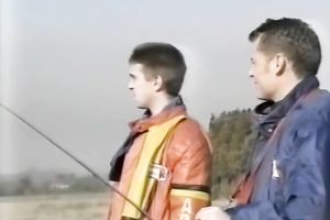 Two horny white doxies on the daybed feeding on knobs