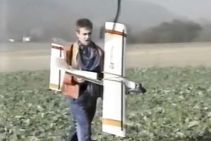 Two horny white doxies on the daybed feeding on knobs