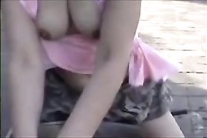 My concupiscent girlfriend dates me coz I have a bike