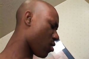 Picked up a hoe on the way home to have some sex with her