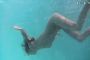 Mesmerizing redhead teenie from Russian Federation shows her body