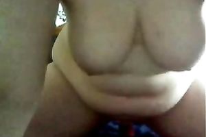 Chunky breasty hottie stabs her pink pussy with fancy toy