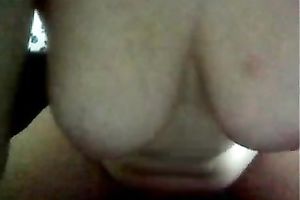 Chunky breasty hottie stabs her pink pussy with fancy toy