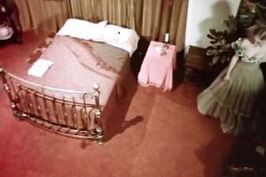 Busty whorish blondie acquires wonderful muff diving provided by her lengthy haired perverted BF
