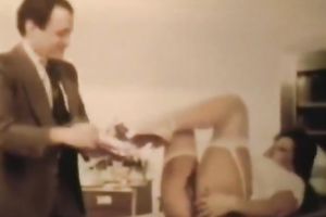 Hot and busty pale skin classic babe in carnal solo act