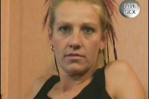 Worn blond slim bitch shows her flat raunchy body