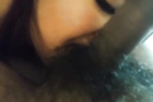 Pretty hot dark brown nympho with natural scoops was blowing beefy cock