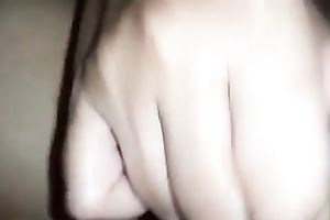 Lovely and hawt housewife serving her cunt for intensively finger fuck session