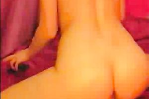 Stunning sexy web camera slut riding a vibrator like a pro