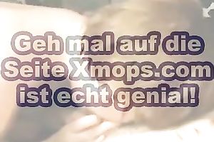 Chestnut haired bitchie all natural blowlerina sucked my friend's tool