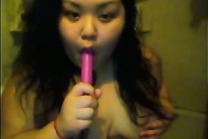Asian voluptuous non-professional livecam big beautiful woman was posing in the water closet
