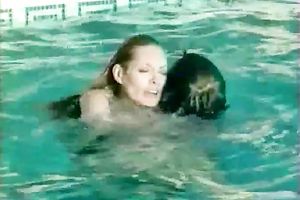 Great oral-stimulation from excited 18 year old playgirl in the swimming pool