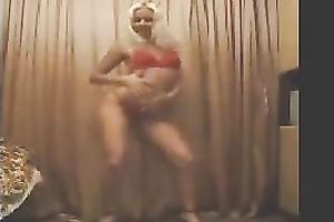 Sporty and hawt blond Russian skank stripteases on web camera