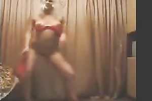 Sporty and hawt blond Russian skank stripteases on web camera