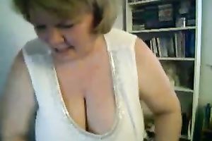 Mature short haired whorable white wife was exposing my buddy her bra buddies