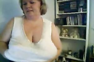 Mature short haired whorable white wife was exposing my buddy her bra buddies