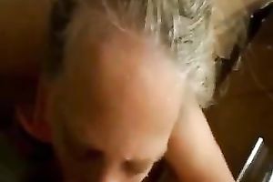 Wrinkled whorable slut was standing on knees during the time that engulfing sloppy ramrod