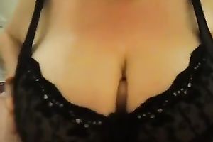 Love it when that babe puts my knob betwixt her big natural love melons