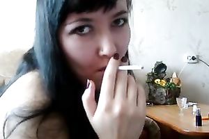 My chunky girlfriend with bulky butt truly likes masturbating