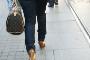 Following this bootyfull playgirl in a single minded persuit