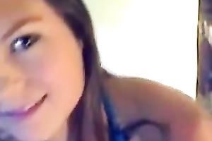 Sweet non-professional black haired girl played with her natural wobblers