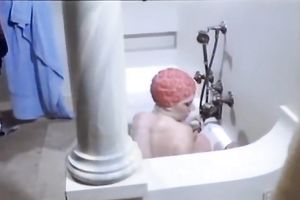 Ebony beauty and her hawt white blond bestfriend in softcore act