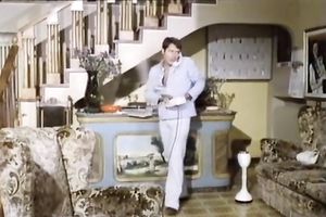 Ebony beauty and her hawt white blond bestfriend in softcore act