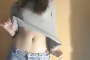 This web camera model has all the right asses so it is safe to say this babe is hawt