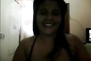 Frightening non-professional cam nympho want to show off her large rack