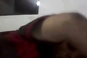 Mature dilettante bulky lady on cam flashing her privates