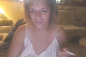 Short haired auburn web camera older white lady naked her indeed giant love melons