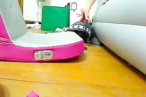 Naughty short haired slender webcam bitch in high heels teased her taut cunt