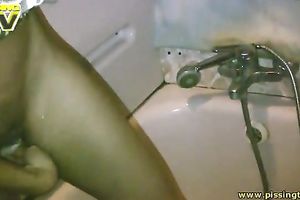 Auburn dilettante playgirl Lada has no thing against peeing on livecam