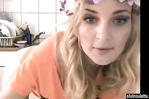 I love this hawt mother I'd like to fuck and what a consummate constricted wazoo she is got