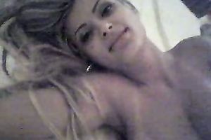 Mesmerizing 22 yo blond Latina girlfriend gives me some head